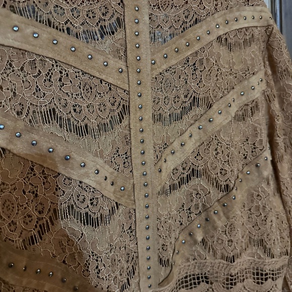 Vocal Tan Lace Bohemian Duster - Picture 7 of 10